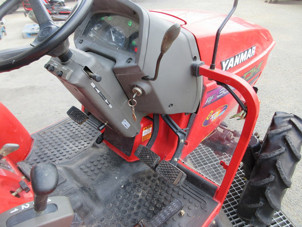 ヤンマー トラクター 33馬力 AF330 エコトラ