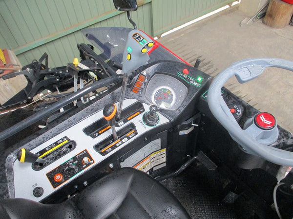 ヤンマー4条刈りコンバインYH440A
