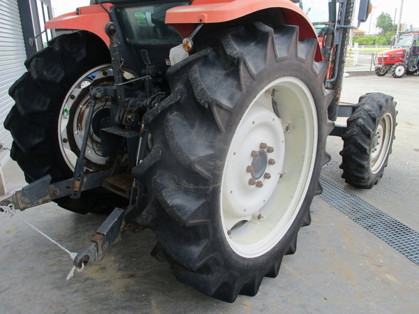 クボタ 95馬力 トラクター SMZ955 QMAXWUL タイヤ