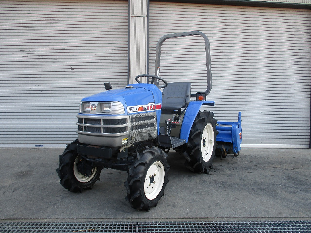 「新潟県長岡市発」イセキ　トラクター　TM17 17馬力　4WD 動作確認済み 新潟県長岡市発」イセキ トラクター TM17 17馬力 4WD 動作確認
