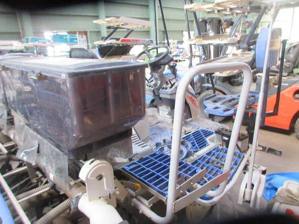 イセキ 8条植え 田植え機 NP80