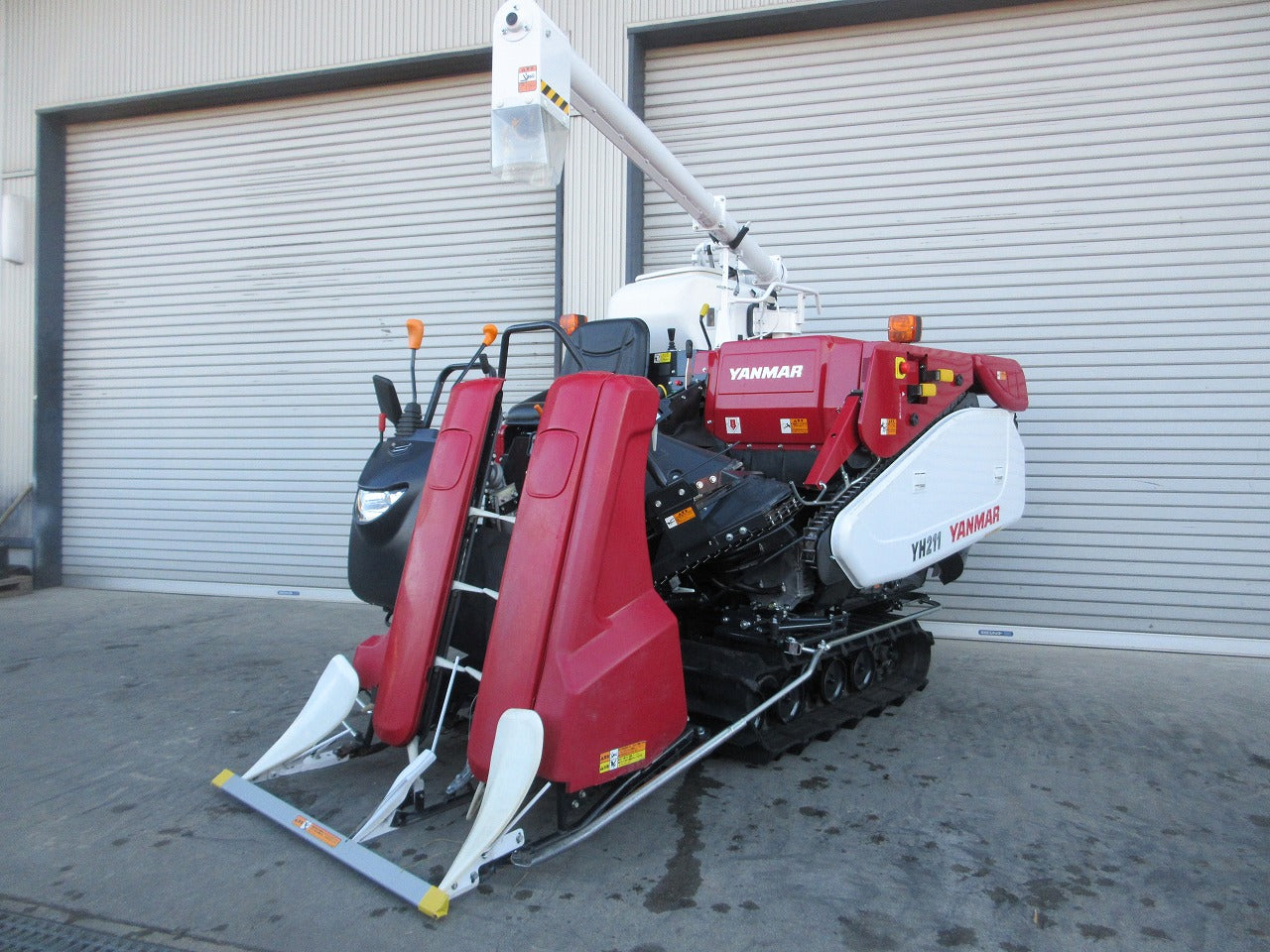 ヤンマー　コンバイン　CA140　2条刈り ヤンマー コンバイン CA140 2条刈り - メルカリ