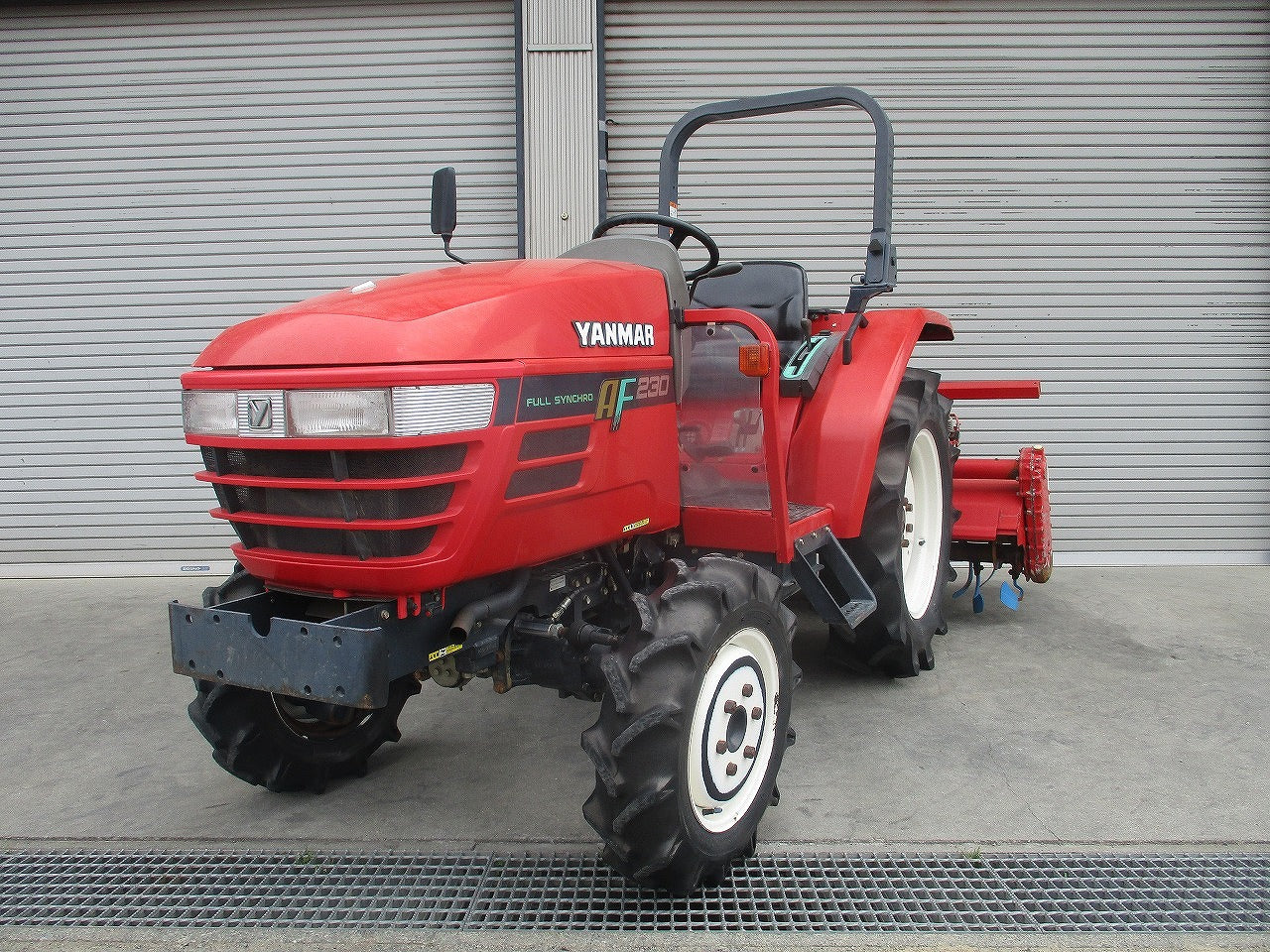 ヤンマー YM2301 ディーゼルトラクター 23馬力 実働品 ヤンマー YM2301 ディーゼルトラクター 23馬力 実働品 - メルカリ