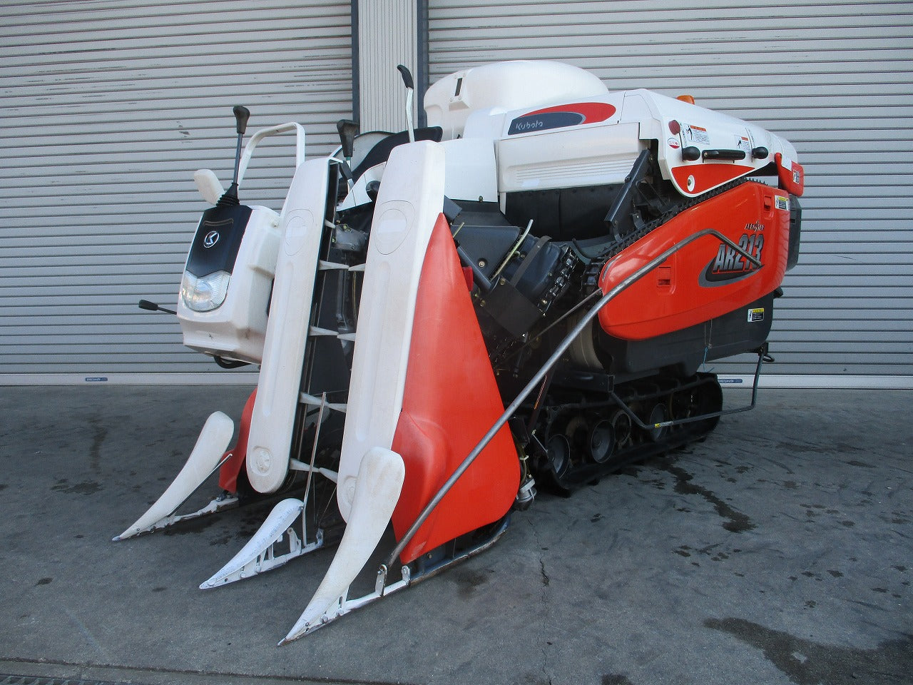 クボタ KUBOTA コンバイン AR213 クボタ 2条刈り コンバイン AR213W | のうき屋 ONLINE STORE