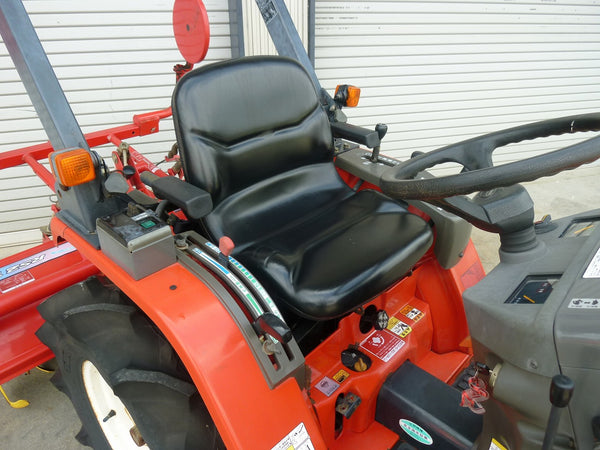 ヤンマー 14馬力 トラクター  ke-40