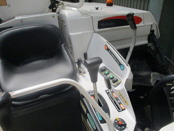 ■クボタ 2条刈り コンバイン AR213-GLW■使用時間：448h