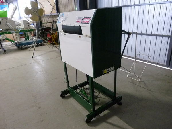 タイガーカワシマ 苗箱洗浄機 NBC-300