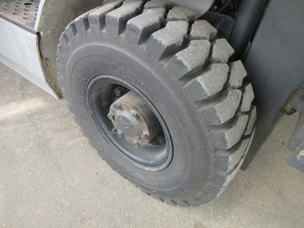 日産 1.5t  フォークリフト NL01