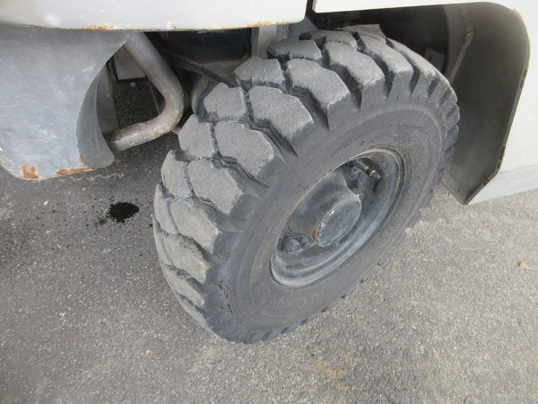 日産 1.5t  フォークリフト NL01