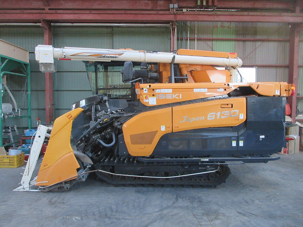 イセキ 6条刈り 130馬力 コンバイン HJ6130