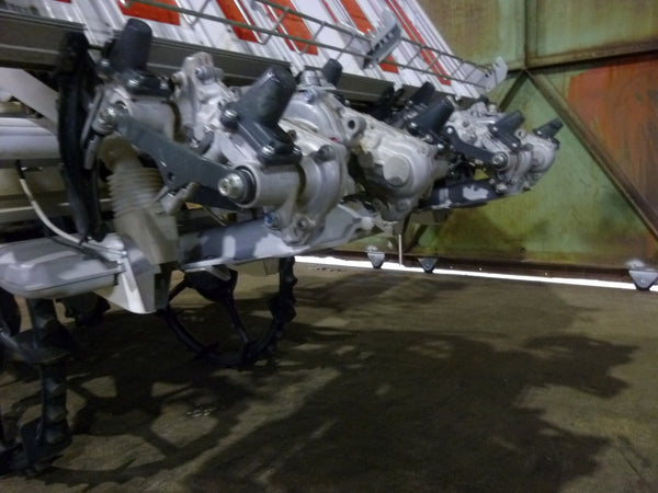 クボタ 田植機 4条植え AW4