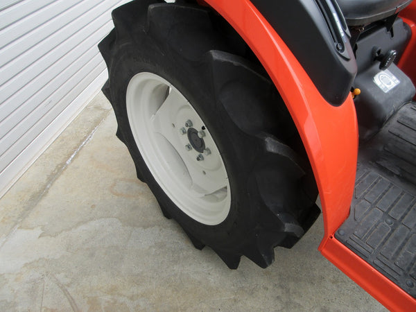 クボタ トラクター 18馬力 JB18XSPBSMAG