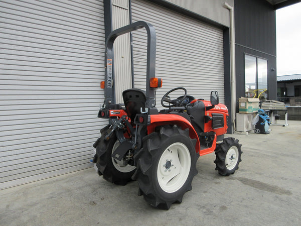 クボタ トラクター 18馬力 JB18XSPBSMAG