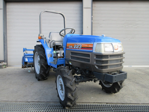 イセキ トラクター 22馬力 TF223F-UQ