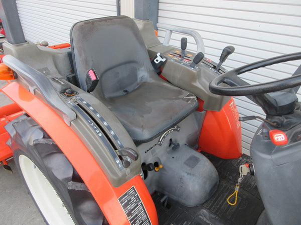 トラクター クボタ GB20(F) 20馬力