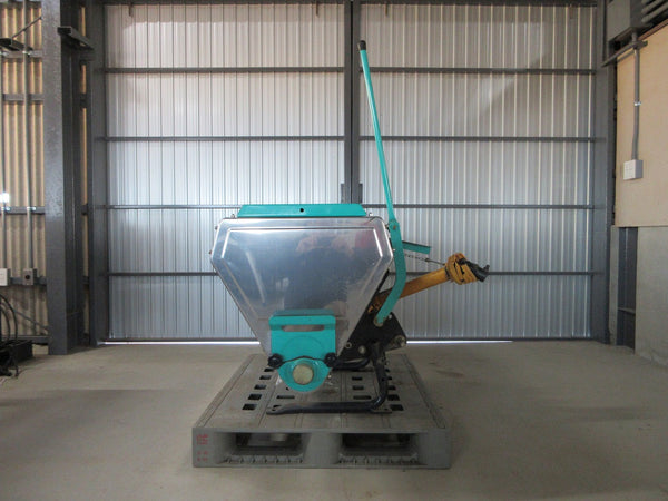 タカキタ 肥料散布機 ライムソワー LS1605