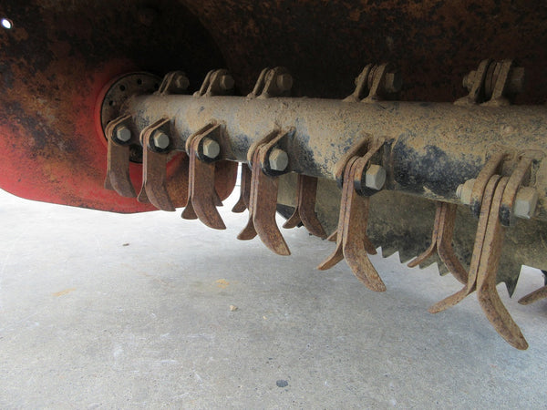 オーレック ハンマーナイフモア 自走雑草刈機 HR662