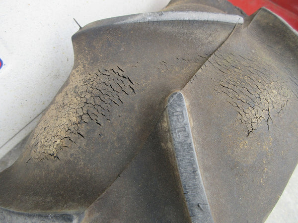 オーレック ハンマーナイフモア 自走雑草刈機 HR662