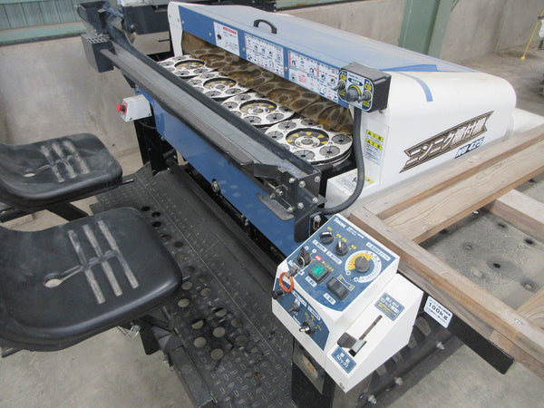 ササキ 乗用型にんにく植付機 NU425