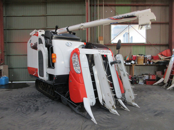 クボタ 3条刈り コンバイン ER330N-HDMWE