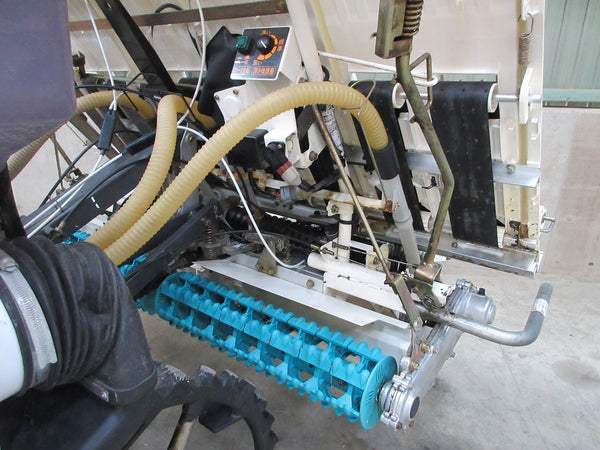 クボタ 4条植え 田植え機 SPU45P-SDYFR
