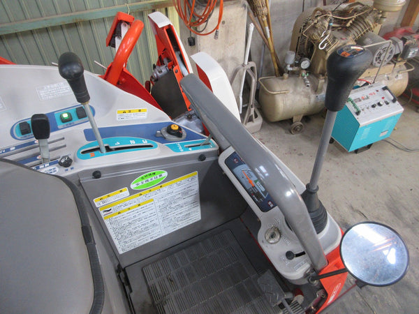 クボタ 2条刈り コンバイン SR-J3DW