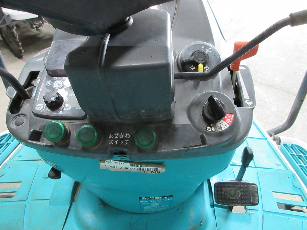 田植え機 田植機 | 商品情報 | 井関農機株式会社