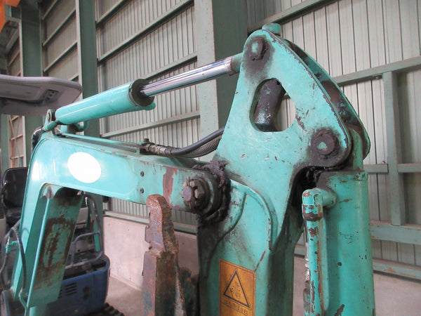 IHI バックホー 2tクラス ミニユンボ 油圧式 ミニショベル 20NX2