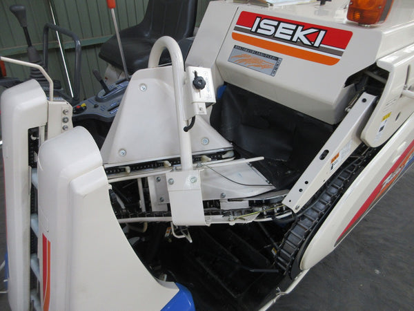 イセキ 2条刈り コンバイン HVB211-KHWC