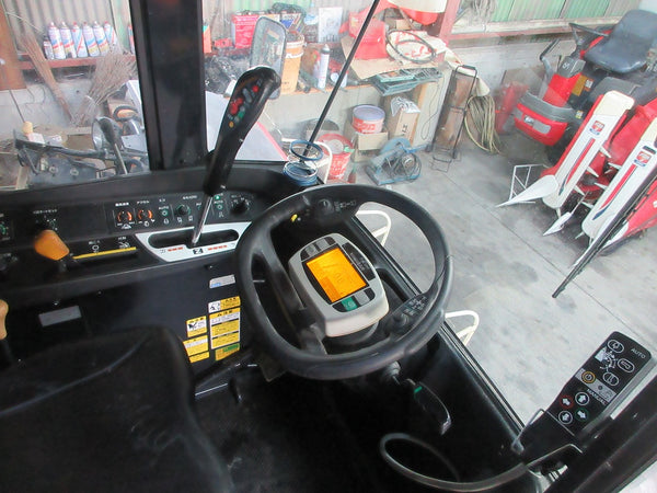 ヤンマー 6条刈りコンバイン AG6100