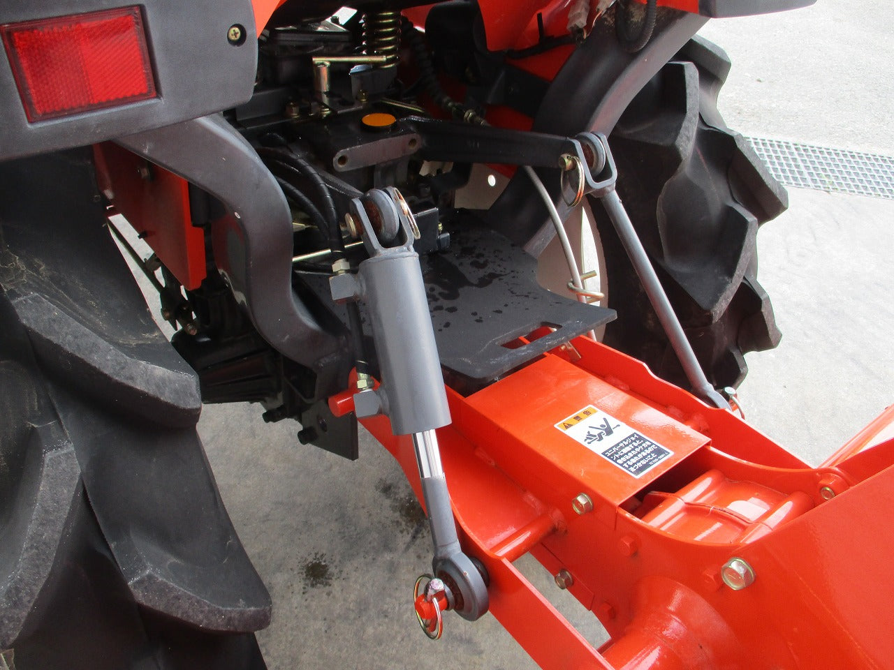 SOLD OUT】クボタトラクター B72 ワンオーナー車 屋内保管車 16.5馬力