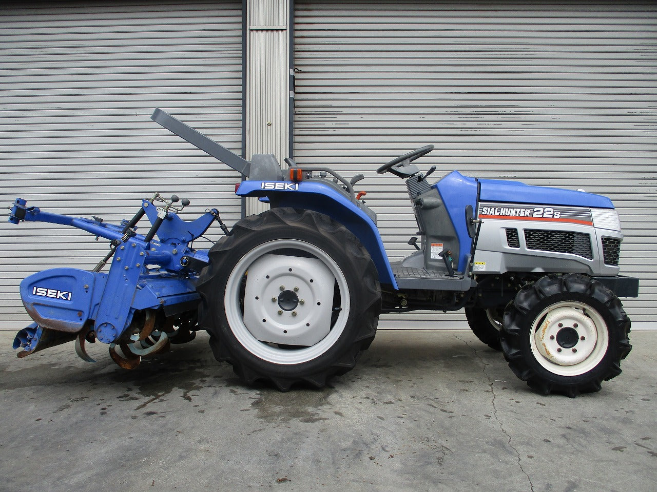 イセキ 22馬力 トラクター THS22-UKXZ | のうき屋 ONLINE STORE