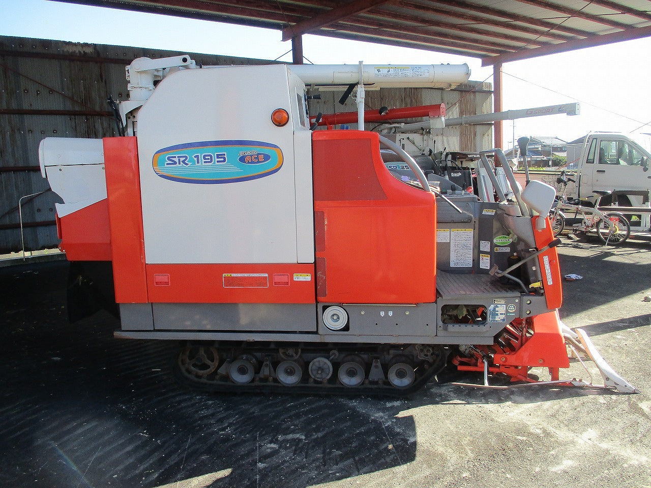 クボタ 2条刈り コンバイン SR195A-DW | のうき屋 ONLINE STORE