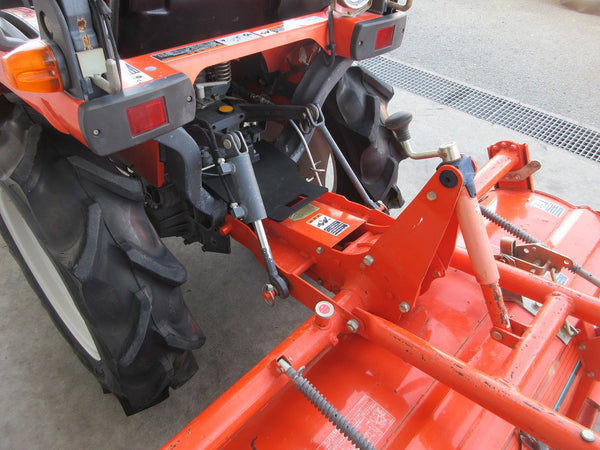 クボタ 16馬力トラクター B72