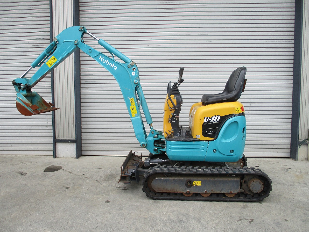 クボタ　ミニバックホー U-10-5 61N1i-kidzL._UF350,350_QL50_.jpg