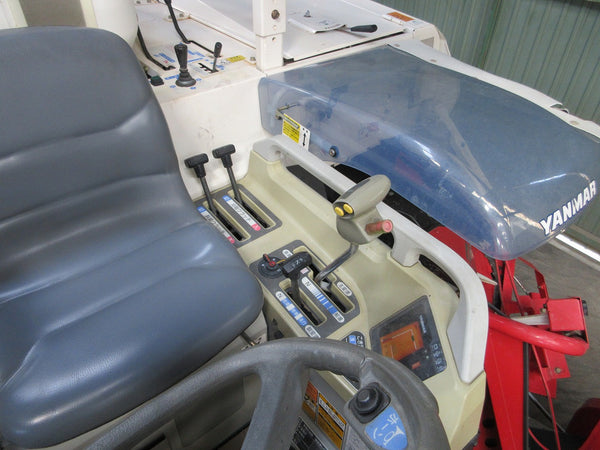 ヤンマー 3条刈りコンバイン GC322
