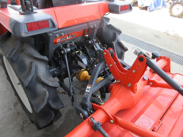 クボタ トラクター 21馬力 KT215