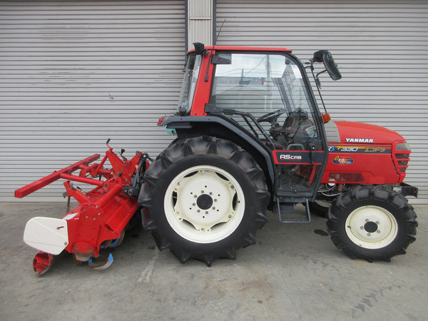 ヤンマー 33馬力 トラクター RS330