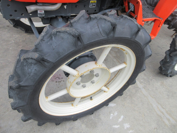 クボタ 13馬力 ハイクリ トラクター JB13X-SHC 野菜管理作業