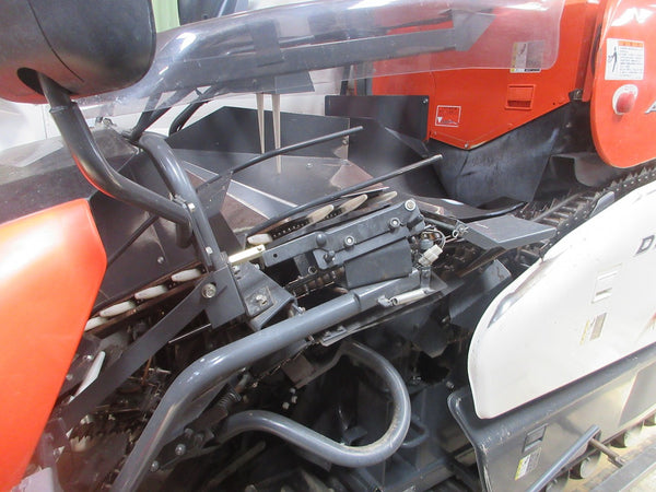 クボタ 5条刈りコンバイン ER572-SD4M