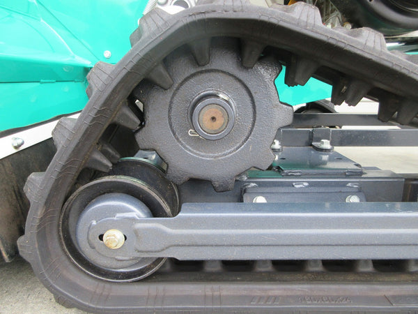オーレック ハンマーナイフモア 自走雑草刈機 HRC805