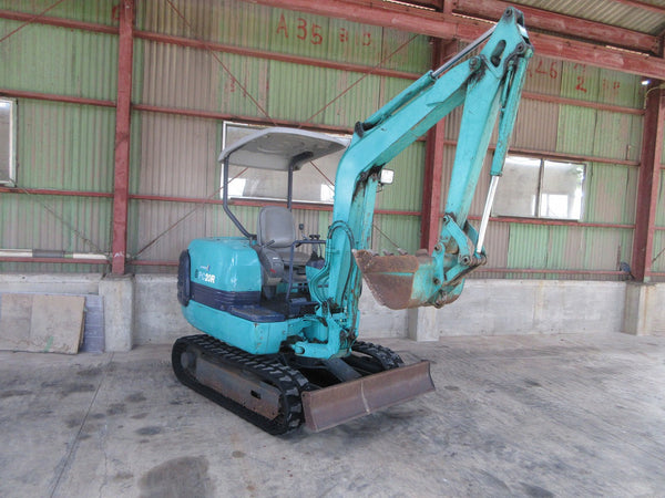 コマツ KOMATSU  油圧ショベル ミニユンボ PC20R-8