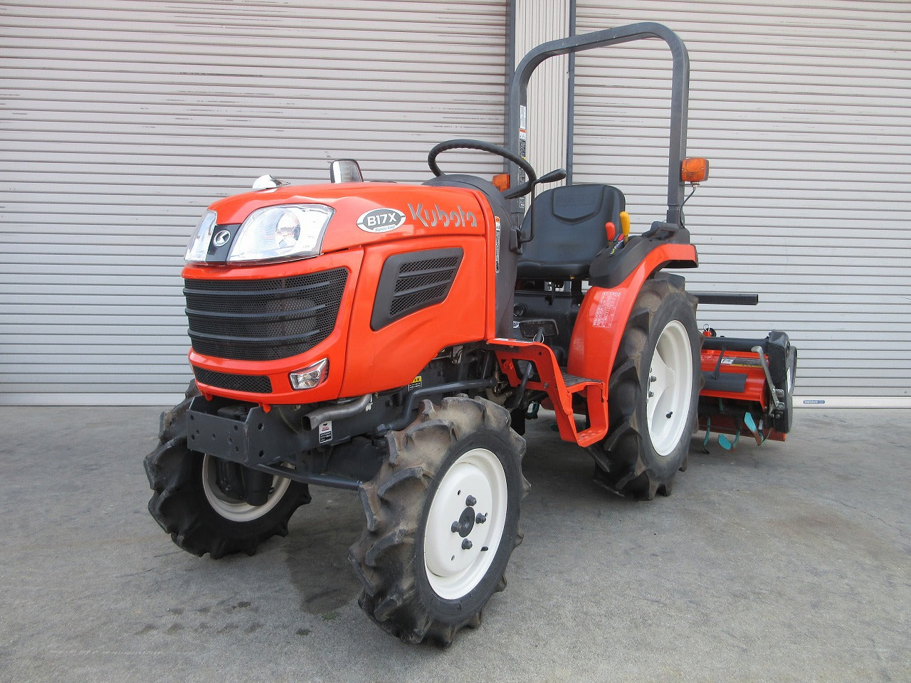 クボタ トラクター 17馬力 JB17X-BSMAG | のうき屋 ONLINE STORE