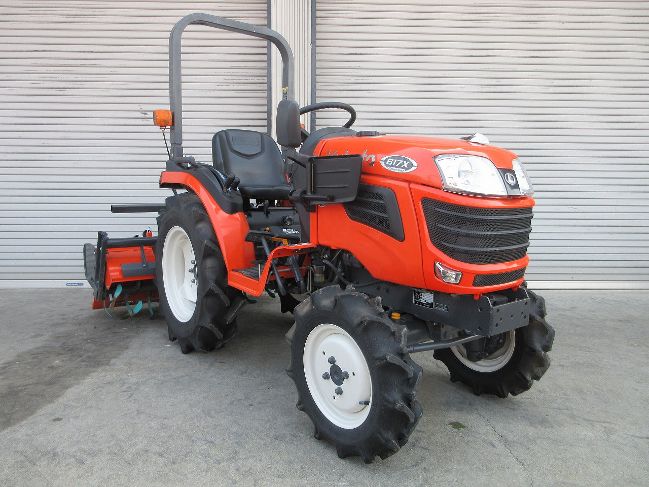 （引取限定）クボタ L2601トラクター 耕運機付き 引取限定）クボタ L2601トラクター 耕運機付き