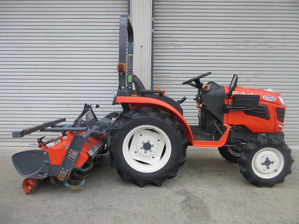 クボタ トラクター 17馬力 B17X-BSMAG RS13