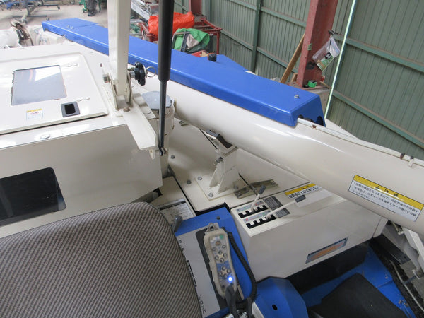 イセキ 3条刈り コンバイン HFG331G-ZARDW