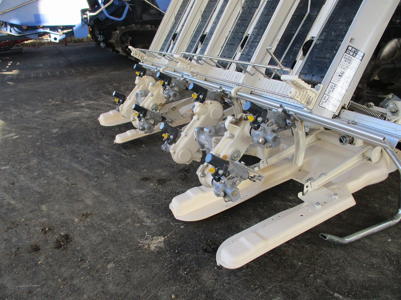 イセキ 田植機 4条植え P40R-C | のうき屋 ONLINE STORE