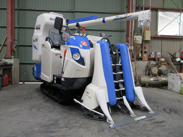 イセキ 2条刈り コンバイン HVZ215G-ZKWC