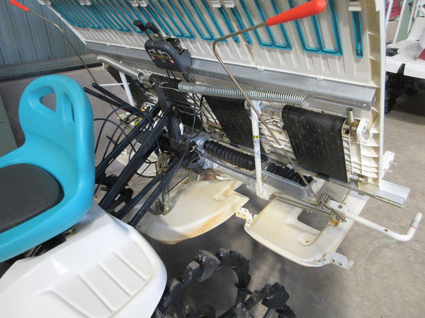 クボタ ４条植え 田植え機  JC4A
