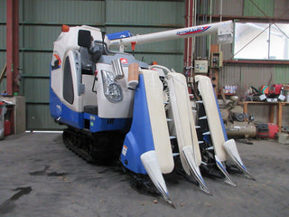 イセキ 3条刈りコンバイン HVF323GｰZKWC